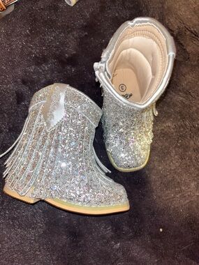 Girls Silver Glitter Fringe Ankle Boots with Side Zipper